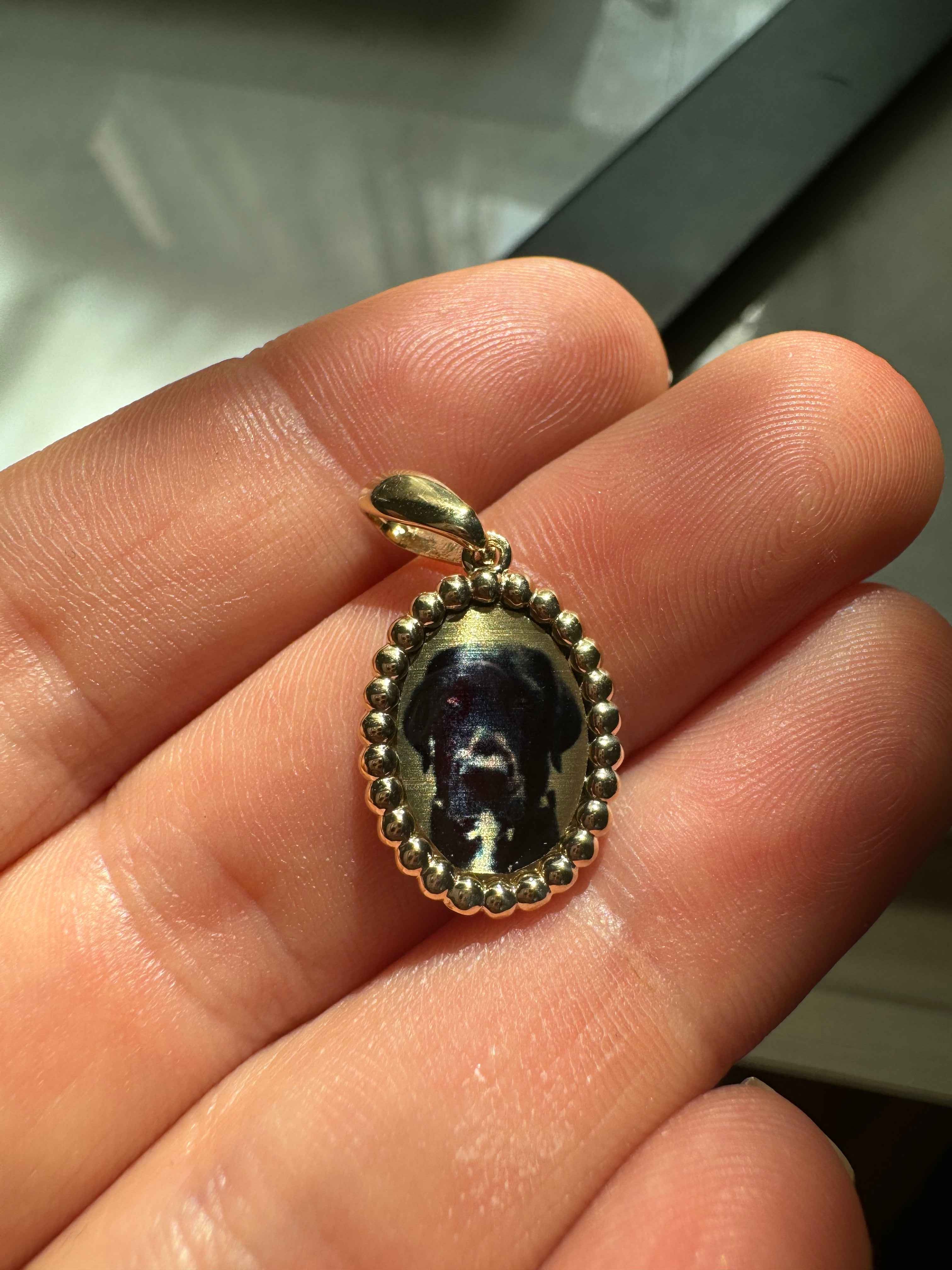 Oval 14k Gold Beaded Photo Pendant