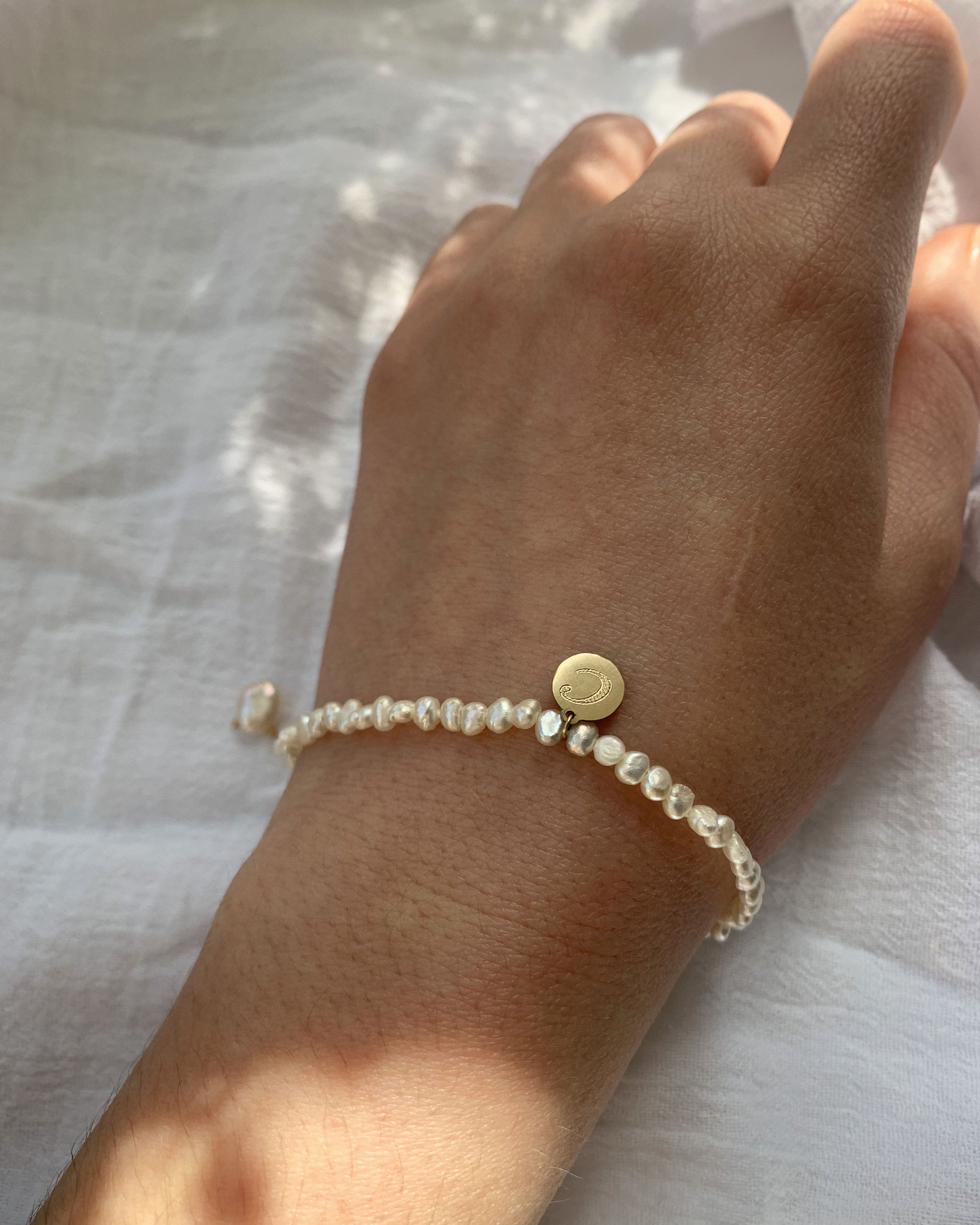Baroque Gold Chain Pearl Bracelet | Not Just Paris
